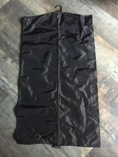 LOUIS VUITTON HOUSSE À