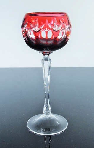 Verre calice a - 1,