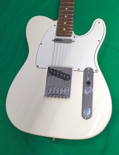 Guitare électrique fender - guitare,