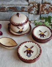 ANCIENNE DINETTE ASSIETTES