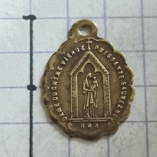 Pendentif Médaille DAME DU CHENE VIERGE IMMACULEE REINE DE DIEU  LAITON XIX e