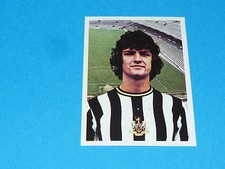 #204 GLEN KEELEY NEWCASTLE MAGPIES FKS PANINI FOOTBALL ENGLAND 1975-1976