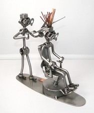 Coiffeur Hinz & Kunst en acier
