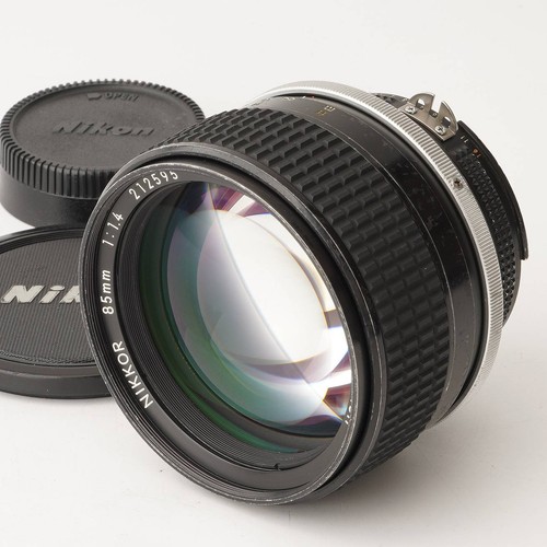 Nikon nikkor 85mm f1 - ai-s, f1.4