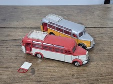 Lot De 2 Bus Miniature