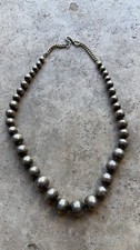 Superbe Collier Perles en argent massif Navajo ? Amérindien ?