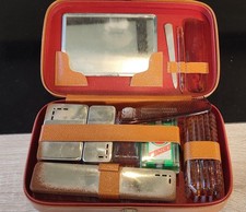 Ancienne trousse de toilette années 50