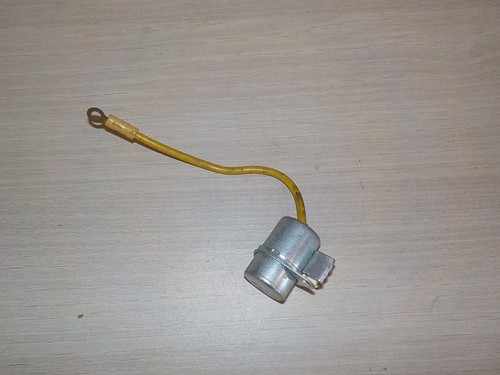 Condensateur fil piaggio - fil,