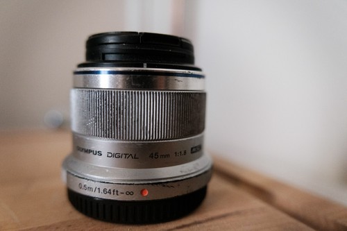 Olympus zuiko 45mm 8 - olympus, m.zuiko