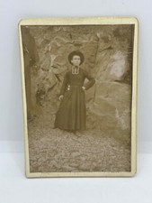 ANCIENNE PHOTO CONTRECOLLEE CARTON TYPE CDV RELIGIOSA CURÉ SOUTANE PETIT FORMAT