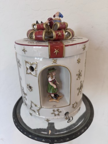 Villeroy and boch white - and,