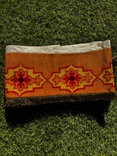 Bordure de tour d'autel