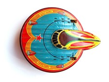 OVNI SFA Soucoupe Volante