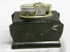 ANCIEN BRIQUET ESSENCE DE SALLON TABLE ANCIEN BOIS LAQUE PEINTURE JAPON LIGHTER