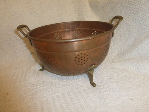 Ancienne passoire cuivre - passoire, sur