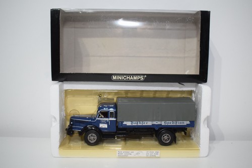 C28 minichamps 439069021 - 1:43,