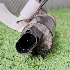 Pompe lave glace avant MERCEDES CLASSE GLA (X156) 1 phase 1 200 CDI 2468660000