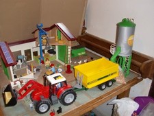Ferme PLAYMOBIL 70132 