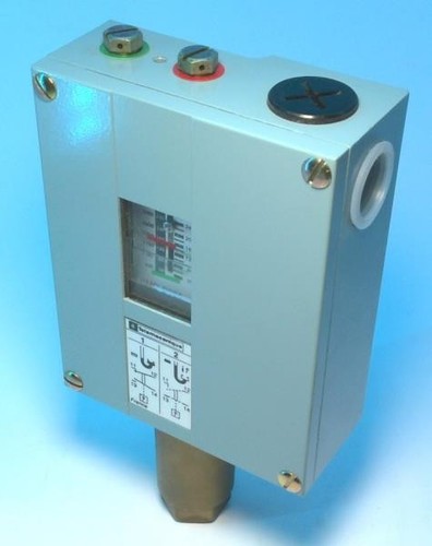 Pressostat télémécanique - pressostat,