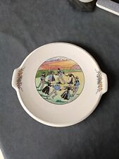 PLAT FAIENCE DE SARREGUEMINES ronde au pays de Quimper Jean de Trigon 