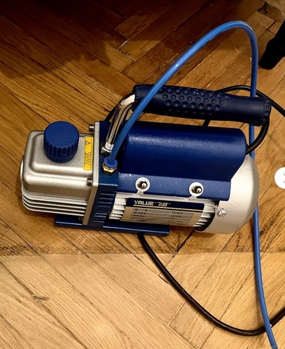 Air pump for lamination