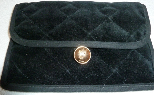 Belle pochette marque - pochette, yves