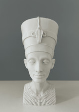 Statue buste de la reine