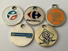 24 - LOT de 5 JETONS CADDIE METAL - VOIR DESCRIPTIONS
