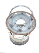 LOT JANTE TOLE AR FORD 7610  / NE 16