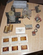 LOT DE PIECES DETACHEES POUR FLIPPER ET JUKE-BOX .