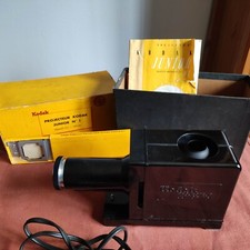Projecteur KODAK Junior N° 1 complet en ordre de marche.