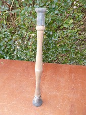 Ancien outil en bois rodoir à soupape, vieux métier, art populaire