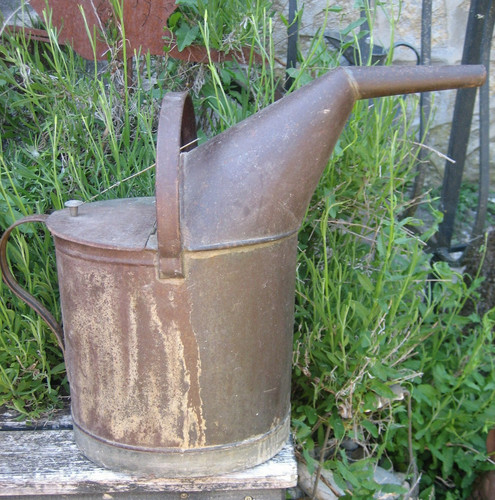 Ancien bidon huile zinc - en,