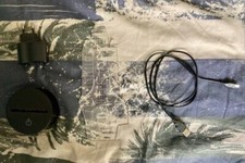 Lampe en forme de fusée - noire - abîmée - éléctrique    