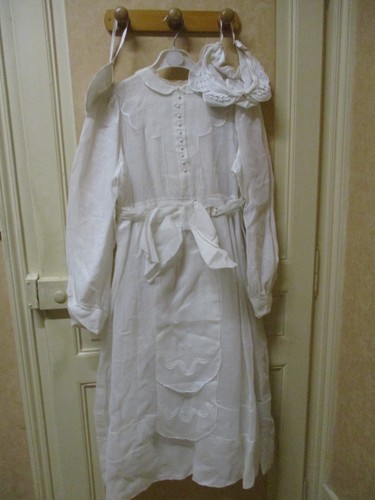 Robe communiante ancienne - robe,