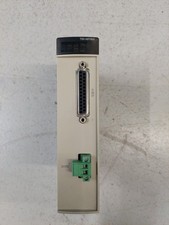 Schneider Automate TSXASY800 - Modicon Premium- 8 sorties multigamme