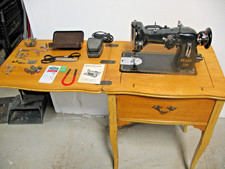 PFAFF  130 TABLE TOP  SEWING