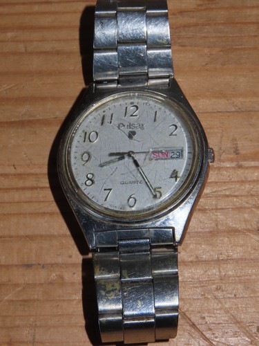 Montre pulsar quartz - montre,