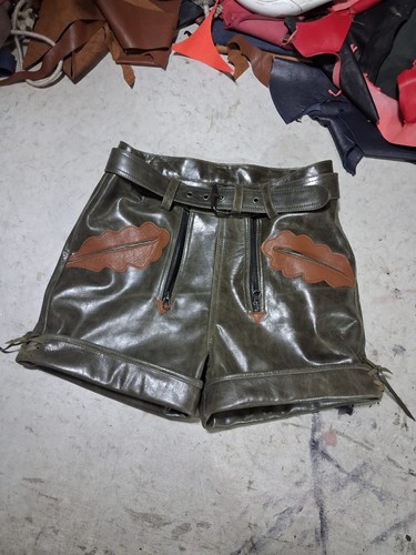 Nouveau short cuir vert - short, en