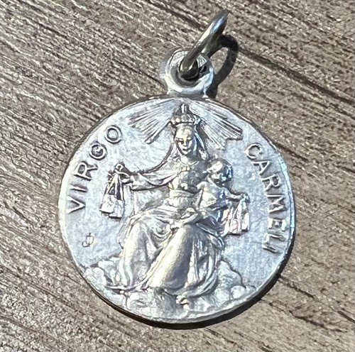 Medaille religieuse ancienne