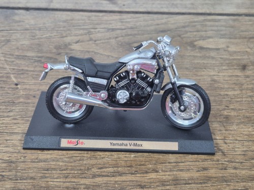 Moto miniature yamaha - moto, 1/18