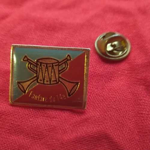 Pin militaire fanfare du - pin’s,