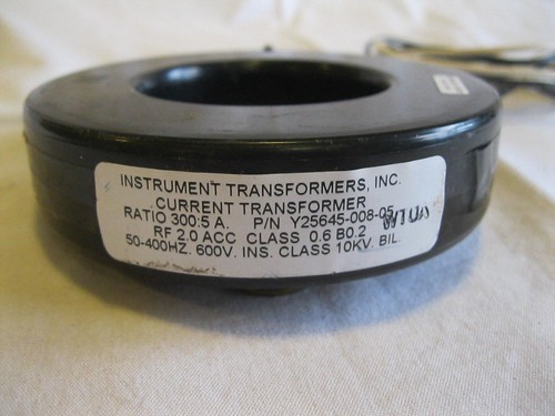 300 current transformer - 300:5a,