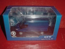 IVECO DAILY BLEU 1/43 ELIGOR EN BOITE