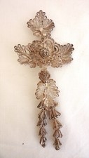Bijou: Ancienne broche en Argent filigrané.  Poinçon tête de chien 18e