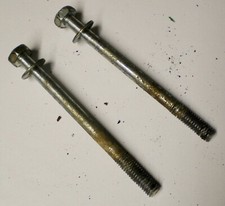 vis carburateur de moteur