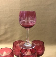 1 verre à vin en cristal