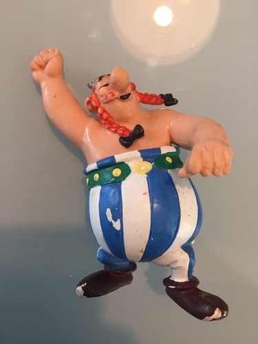 Rare bully figurine alert - bully,