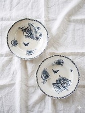 Deux assiettes creuses terre - deux,