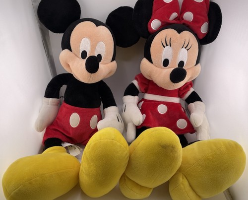 Mickey minnie mouse - minnie, •